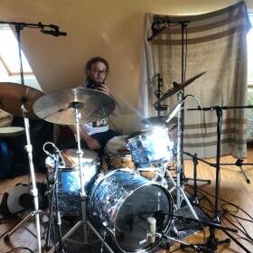 Gastdrummer Tobias Frohnhöfer